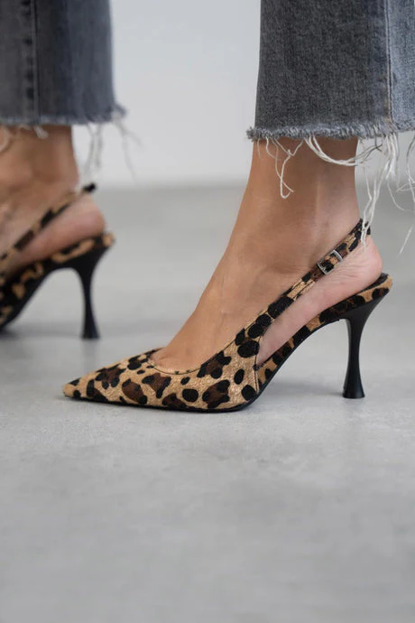 Monique – Zapatos de tacón de leopardo con punta puntiaguda - Image 3